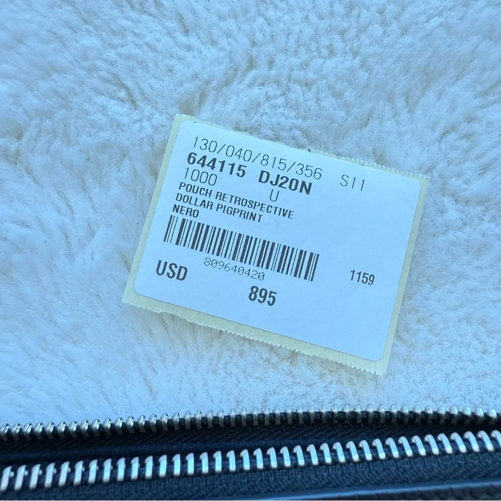 NWT!!! Gucci unisex black clutch Authentic Retail 895$